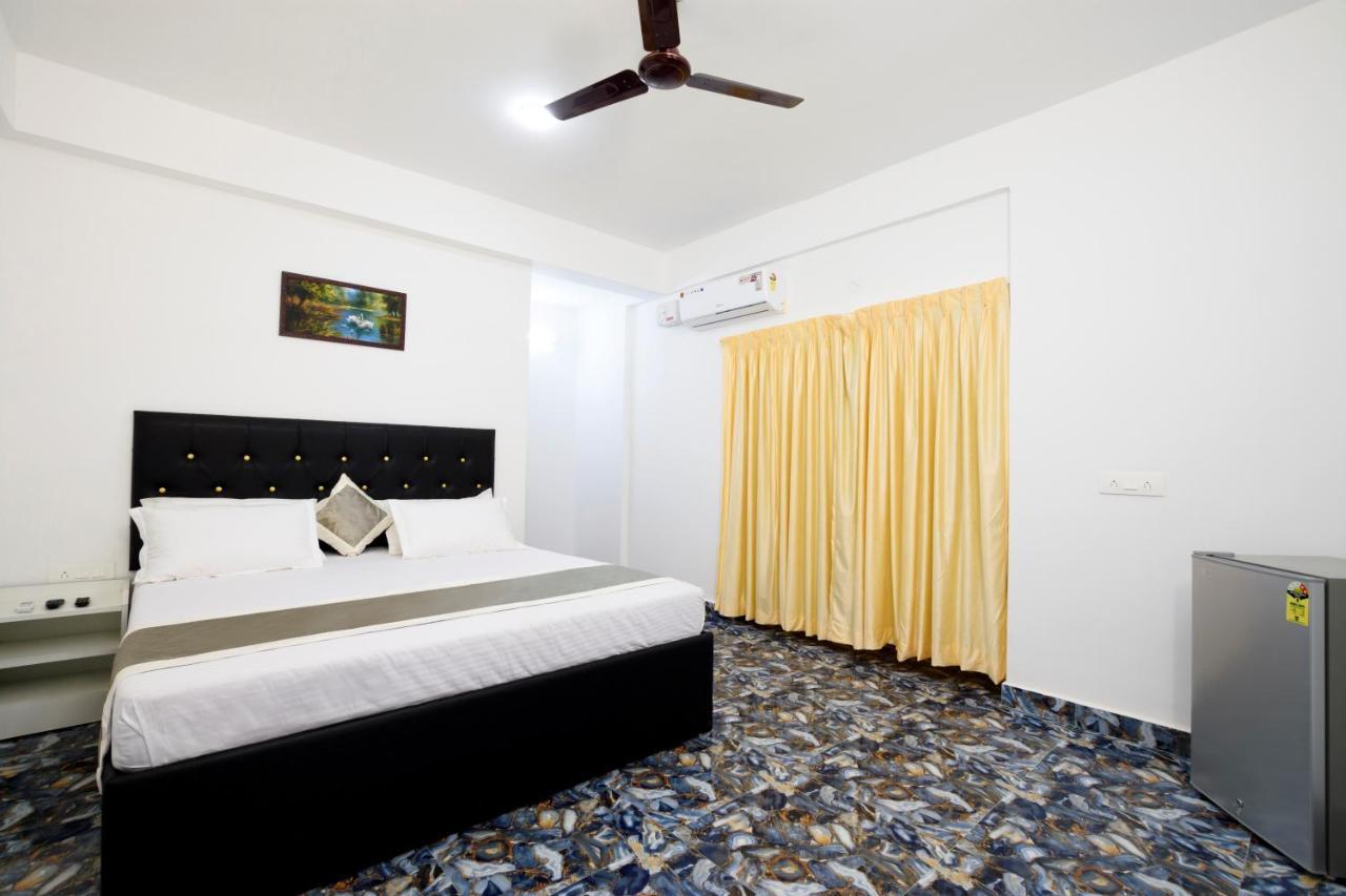 Hotel Flying Goa กาลังกูติ ภายนอก รูปภาพ