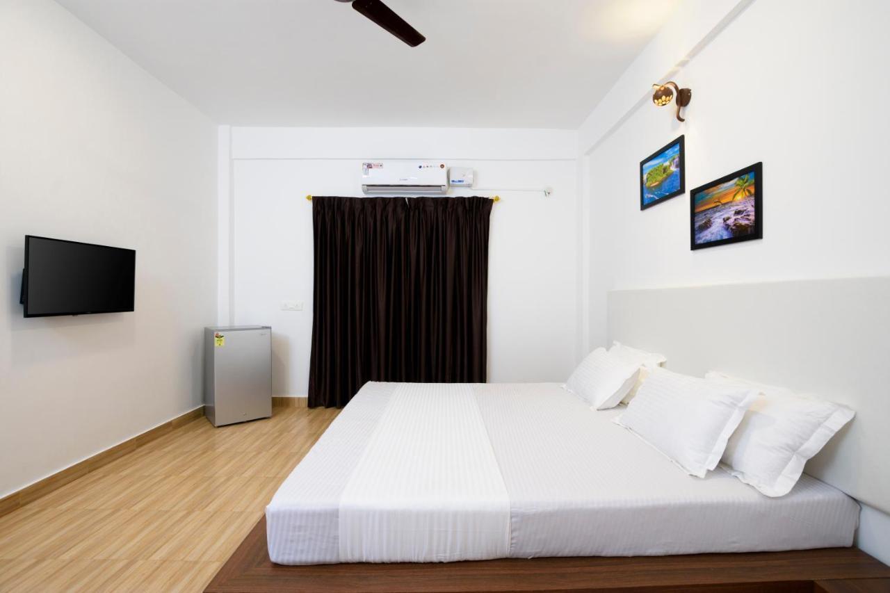 Hotel Flying Goa กาลังกูติ ภายนอก รูปภาพ